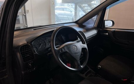 Opel Zafira A рестайлинг, 2000 год, 200 000 рублей, 22 фотография