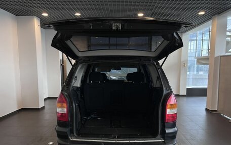 Opel Zafira A рестайлинг, 2000 год, 200 000 рублей, 36 фотография