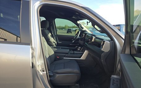 Toyota Tundra, 2025 год, 5 500 000 рублей, 6 фотография