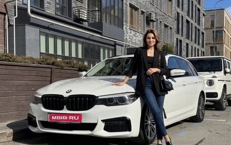 BMW 5 серия, 2019 год, 2 920 000 рублей, 1 фотография