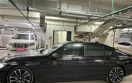 BMW 7 серия, 2016 год, 3 600 000 рублей, 4 фотография