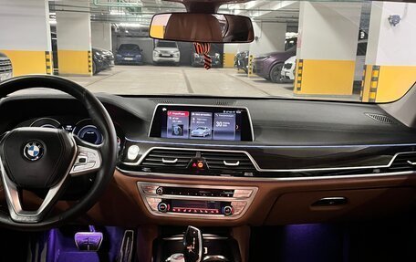 BMW 7 серия, 2016 год, 3 600 000 рублей, 16 фотография