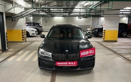 BMW 7 серия, 2016 год, 3 600 000 рублей, 2 фотография