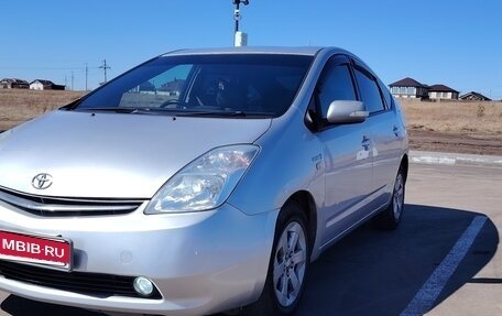Toyota Prius, 2007 год, 850 000 рублей, 3 фотография