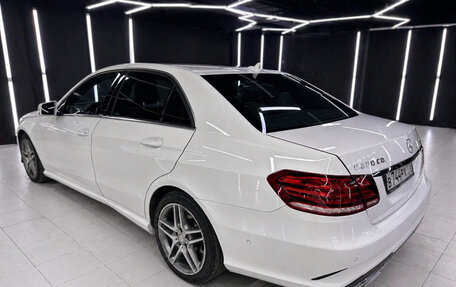 Mercedes-Benz E-Класс, 2013 год, 2 050 000 рублей, 3 фотография