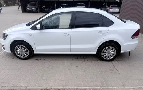 Volkswagen Polo VI (EU Market), 2015 год, 950 000 рублей, 5 фотография