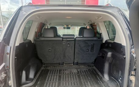 Toyota Land Cruiser Prado 150 рестайлинг 2, 2019 год, 5 125 000 рублей, 12 фотография