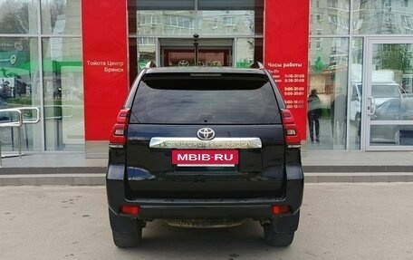 Toyota Land Cruiser Prado 150 рестайлинг 2, 2019 год, 5 125 000 рублей, 6 фотография