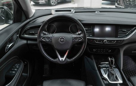 Opel Insignia II рестайлинг, 2018 год, 1 850 000 рублей, 6 фотография