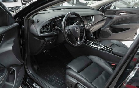 Opel Insignia II рестайлинг, 2018 год, 1 850 000 рублей, 12 фотография