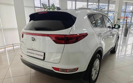 KIA Sportage IV рестайлинг, 2018 год, 1 975 000 рублей, 5 фотография
