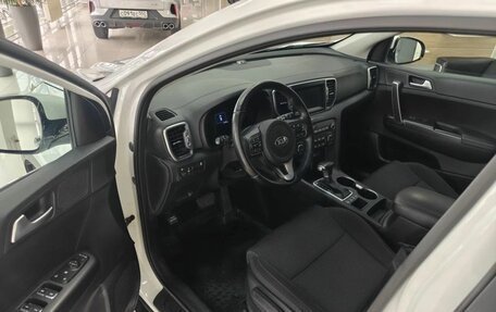 KIA Sportage IV рестайлинг, 2018 год, 1 975 000 рублей, 12 фотография