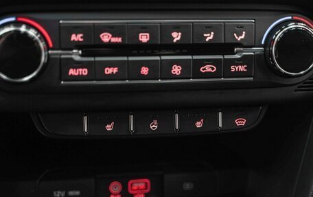 KIA cee'd III, 2019 год, 1 390 000 рублей, 10 фотография