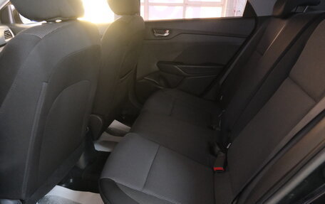 Hyundai Solaris II рестайлинг, 2017 год, 1 079 000 рублей, 19 фотография