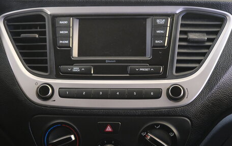 Hyundai Solaris II рестайлинг, 2017 год, 1 079 000 рублей, 14 фотография