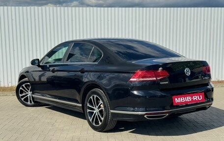 Volkswagen Passat B8 рестайлинг, 2016 год, 1 699 000 рублей, 4 фотография