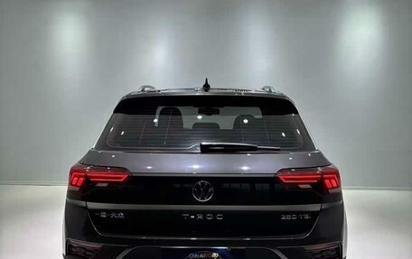 Volkswagen T-Roc I, 2022 год, 1 848 000 рублей, 5 фотография