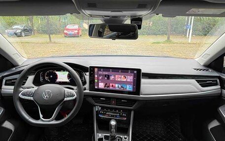 Volkswagen Bora, 2022 год, 1 719 000 рублей, 11 фотография