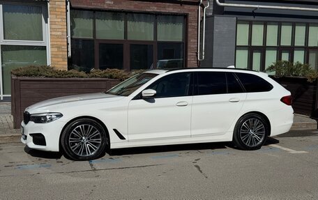 BMW 5 серия, 2019 год, 2 920 000 рублей, 4 фотография