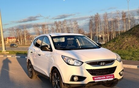Hyundai ix35 I рестайлинг, 2011 год, 815 000 рублей, 3 фотография