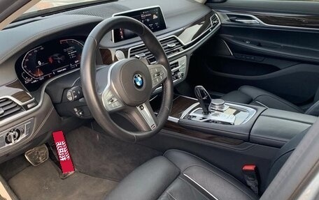 BMW 7 серия, 2021 год, 7 800 000 рублей, 9 фотография