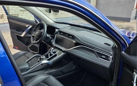 Geely Atlas, 2022 год, 1 820 000 рублей, 8 фотография