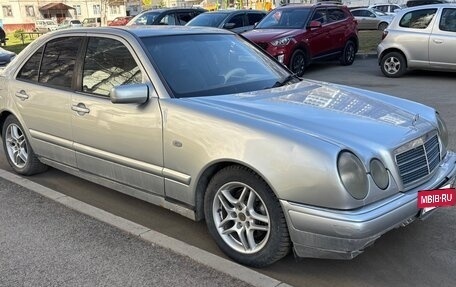 Mercedes-Benz E-Класс, 1997 год, 400 000 рублей, 11 фотография