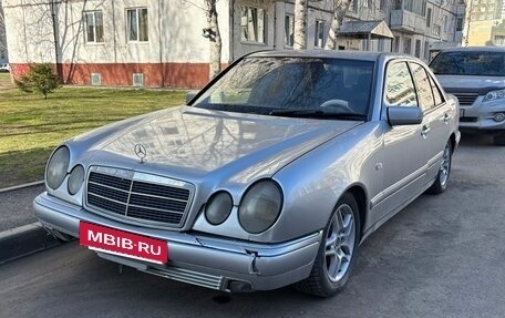 Mercedes-Benz E-Класс, 1997 год, 400 000 рублей, 12 фотография