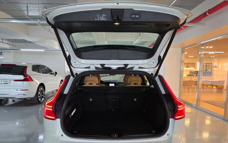 Volvo V60 II, 2025 год, 5 500 000 рублей, 13 фотография