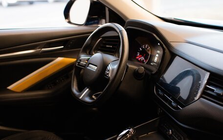 Haval F7x I, 2021 год, 2 200 000 рублей, 14 фотография