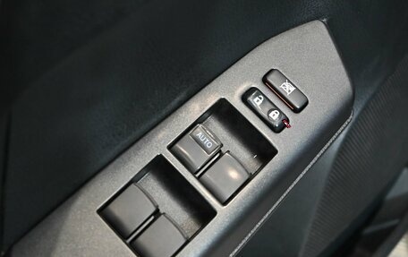 Toyota RAV4, 2018 год, 2 985 000 рублей, 13 фотография
