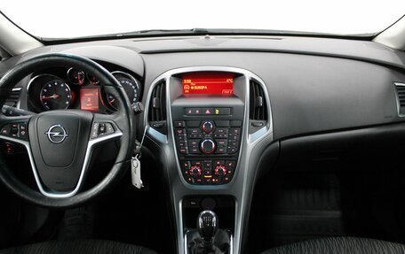 Opel Astra J, 2013 год, 790 000 рублей, 5 фотография