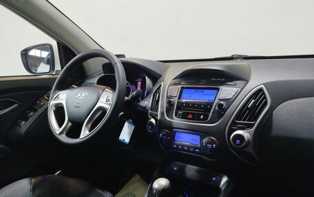 Hyundai ix35 I рестайлинг, 2012 год, 1 220 000 рублей, 14 фотография