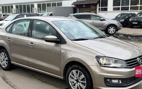 Volkswagen Polo VI (EU Market), 2018 год, 1 580 000 рублей, 2 фотография
