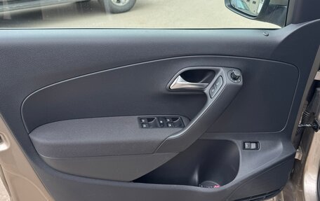 Volkswagen Polo VI (EU Market), 2018 год, 1 580 000 рублей, 29 фотография