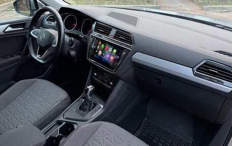 Volkswagen Tiguan II, 2021 год, 2 500 000 рублей, 10 фотография