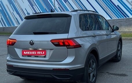 Volkswagen Tiguan II, 2021 год, 2 500 000 рублей, 12 фотография