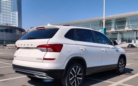 Skoda Kamiq I, 2022 год, 1 839 000 рублей, 5 фотография