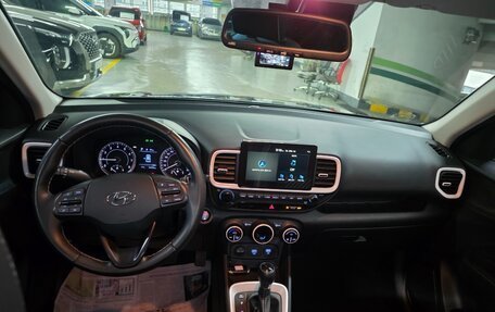 Hyundai Venue I, 2022 год, 1 848 000 рублей, 6 фотография