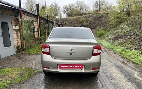Renault Logan II, 2017 год, 970 000 рублей, 2 фотография