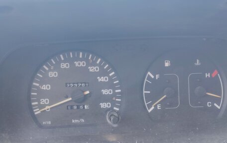 Toyota HiAce H100, 1993 год, 150 000 рублей, 12 фотография