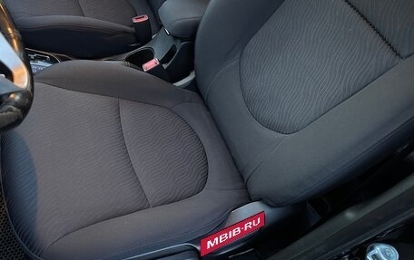 Hyundai Solaris II рестайлинг, 2014 год, 990 000 рублей, 9 фотография