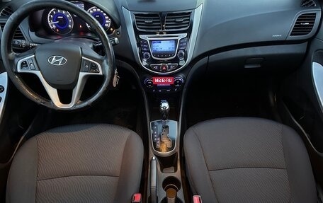 Hyundai Solaris II рестайлинг, 2014 год, 990 000 рублей, 10 фотография