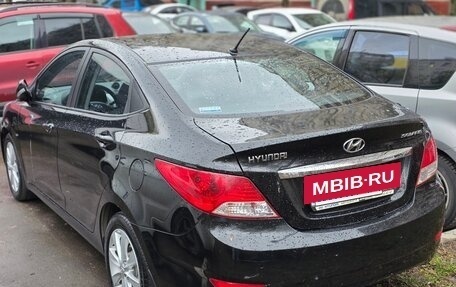 Hyundai Solaris II рестайлинг, 2014 год, 990 000 рублей, 17 фотография