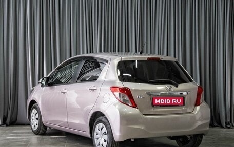 Toyota Vitz, 2011 год, 799 000 рублей, 2 фотография