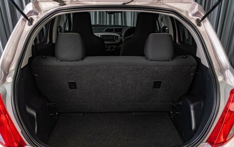 Toyota Vitz, 2011 год, 799 000 рублей, 18 фотография