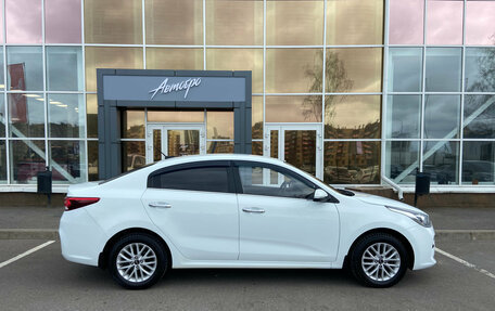 KIA Rio IV, 2017 год, 1 220 000 рублей, 6 фотография