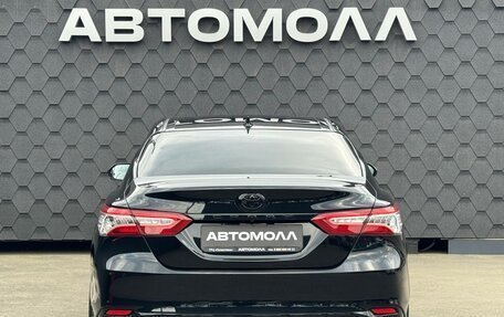 Toyota Camry, 2018 год, 2 280 000 рублей, 3 фотография