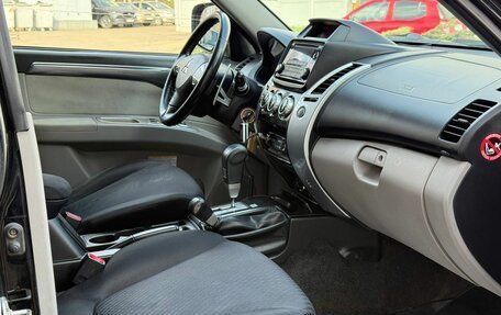 Mitsubishi Pajero Sport II рестайлинг, 2014 год, 1 694 000 рублей, 11 фотография