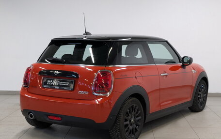 MINI Hatch, 2021 год, 2 990 000 рублей, 5 фотография